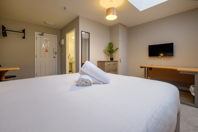 Bedroom 2, Station Lodge, Cumbria