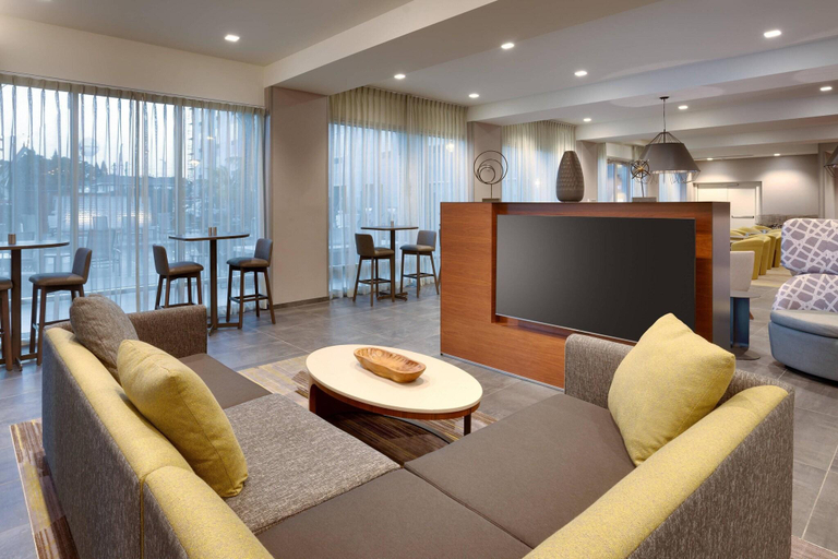 Public Area 3, Courtyard by Marriott Los Angeles LAX/Hawthorne, Los Angeles