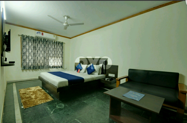 Others 2, Hotel Sun Shine, Mahesana