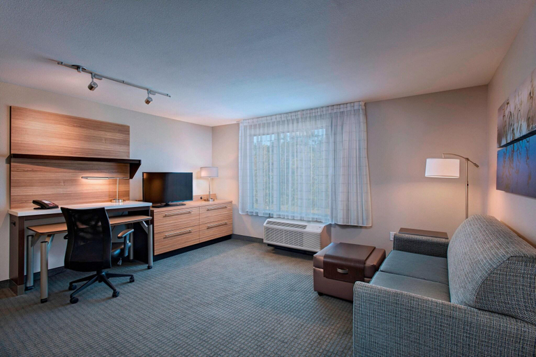 Bedroom 3, TownePlace Suites Lakeland, Polk