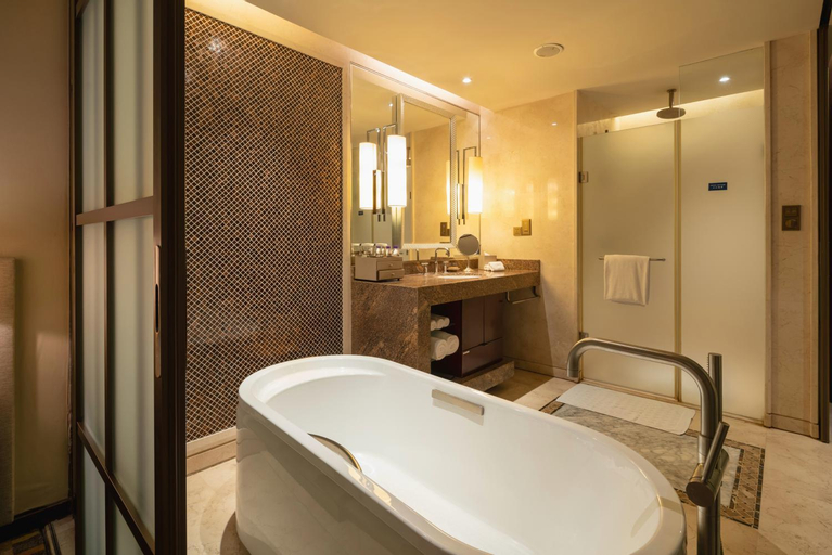 Bathroom 4