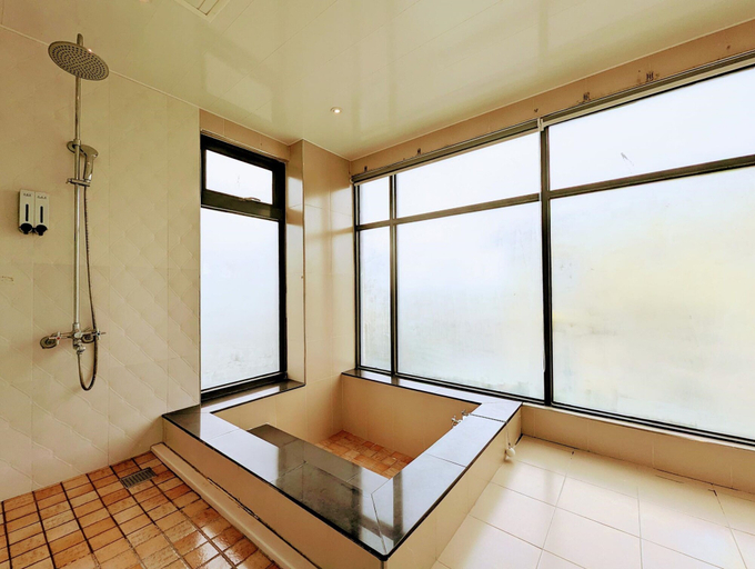 Bathroom 4, Pet Rainbow Maison Resort Hotel, Taitung