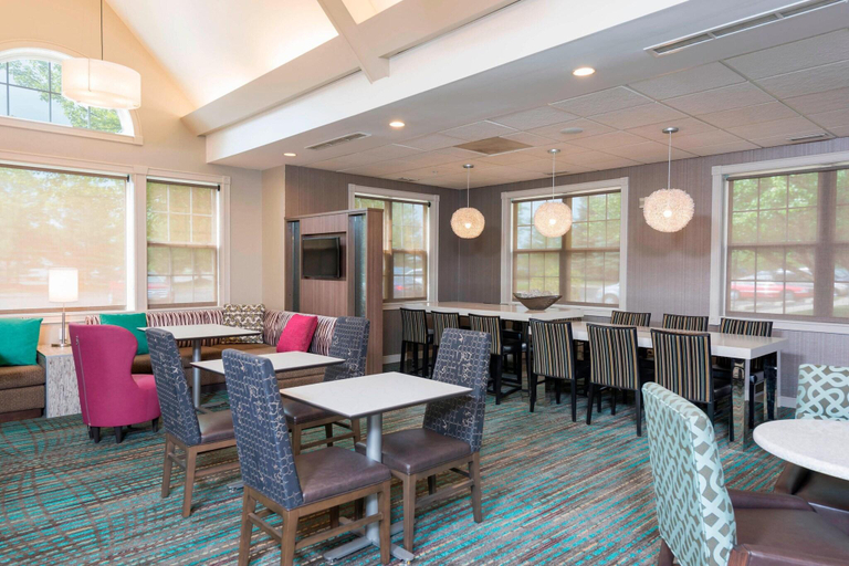 Food & Drinks 5, Residence Inn Grand Rapids West, Kent