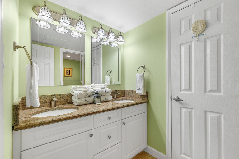 Bathroom 5, Seaspray Riverside 214, Escambia