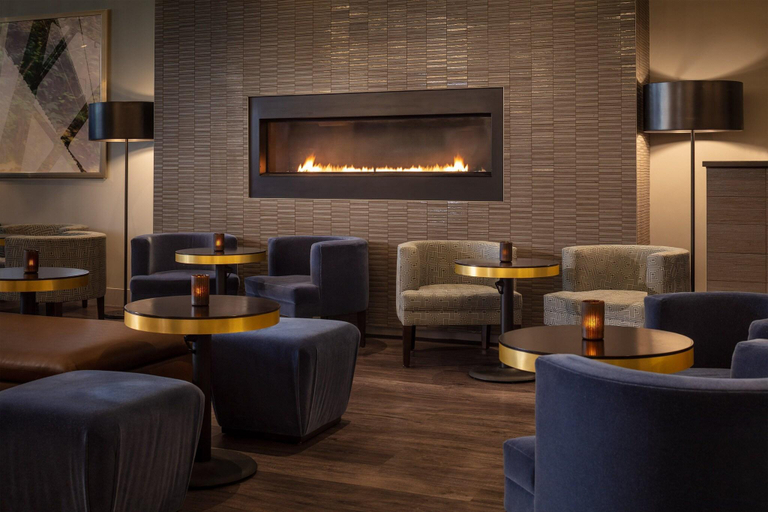 Public Area 3, Sheraton Commander, Cambridge
