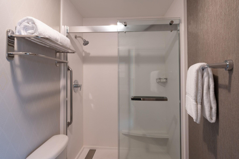 Bathroom 4, SpringHill Suites Pasadena Arcadia, Los Angeles