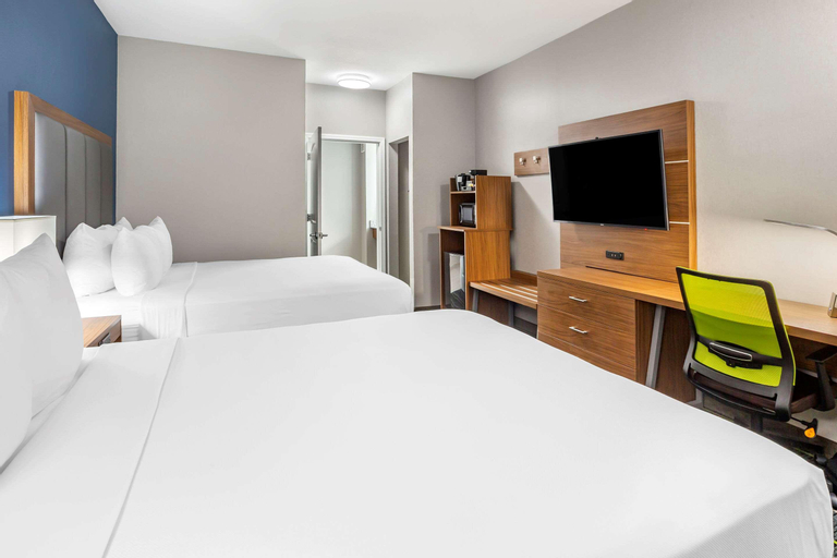 Bedroom 14