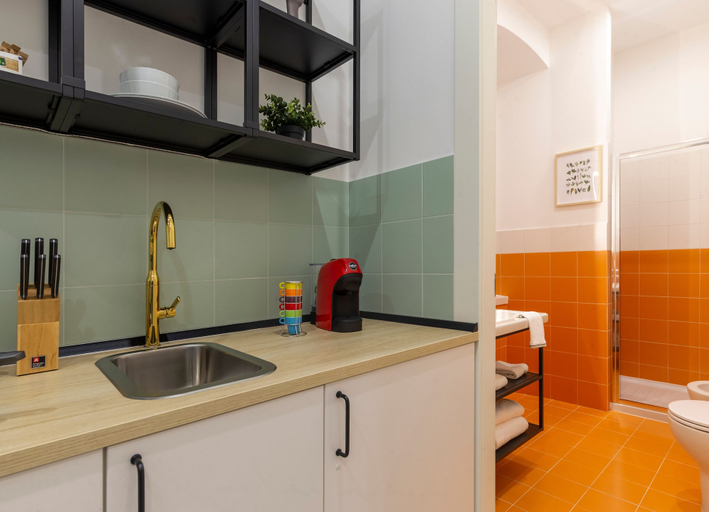 Private kitchen 2, Lovely and tiny unit in the City center, Trieste