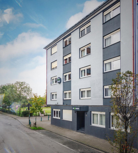 Others 4, Bed and Breakfast 33, Duisburg