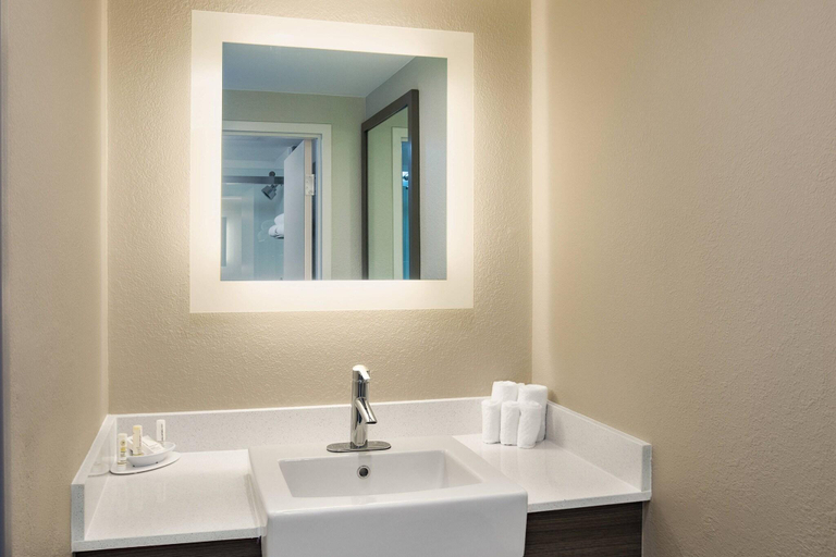 Bathroom 4, Springhill Suites Orlando/Altamonte Springs, Seminole