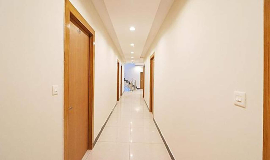 Public Area, Fabexpress Green Comfort, Dehradun