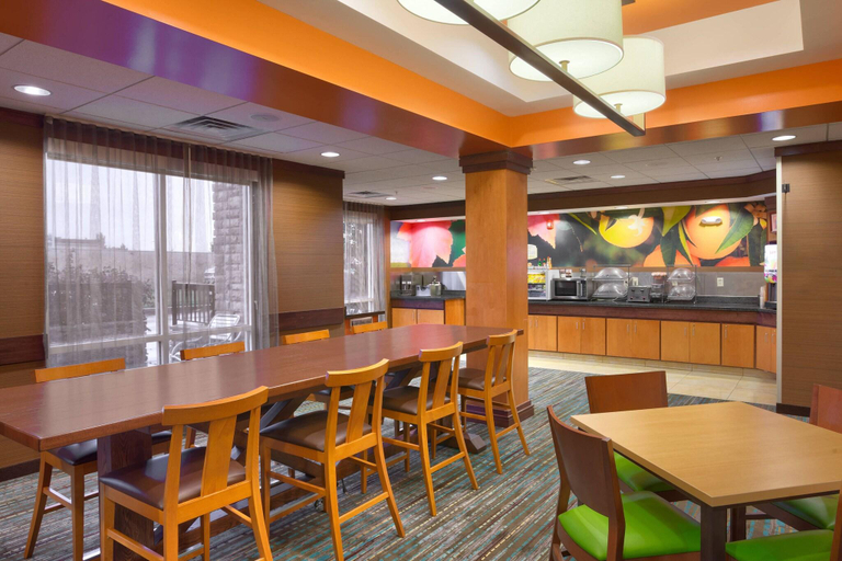Food & Drinks 5, Fairfield Inn & Suites Richfield, Sevier