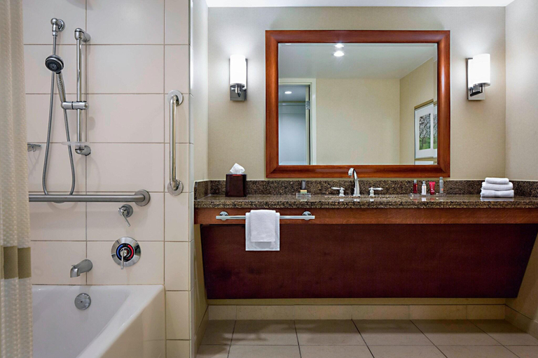 Bathroom 4, Macon Marriott City Center, Bibb