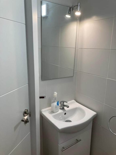 Bathroom 4, Malagueña Salerosa., Málaga