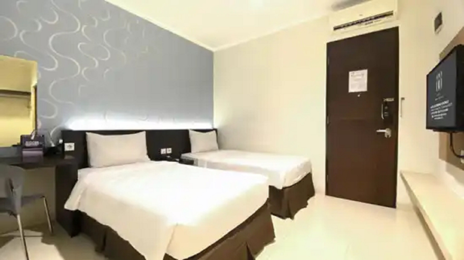Bedroom 14