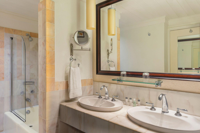 Bathroom 4, Tamarind by Elegant Hotels - All-Inclusive