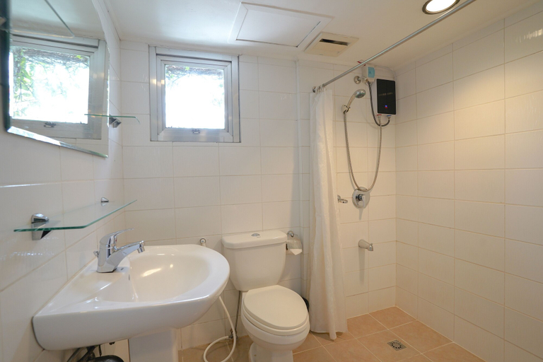 Bathroom 4, Arzo Hotel Manila, Manila City