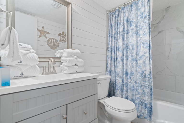 Bathroom 1, Harbor House B12 - My Blue Heron, Baldwin