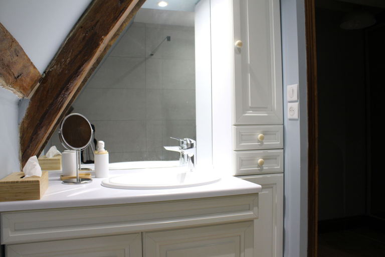 Bathroom 5, La Chaumière Normande, Seine-Maritime