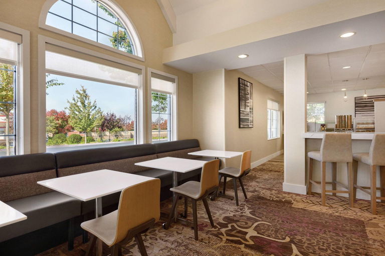 Food & Drinks 5, Residence Inn Sacramento Folsom, Sacramento