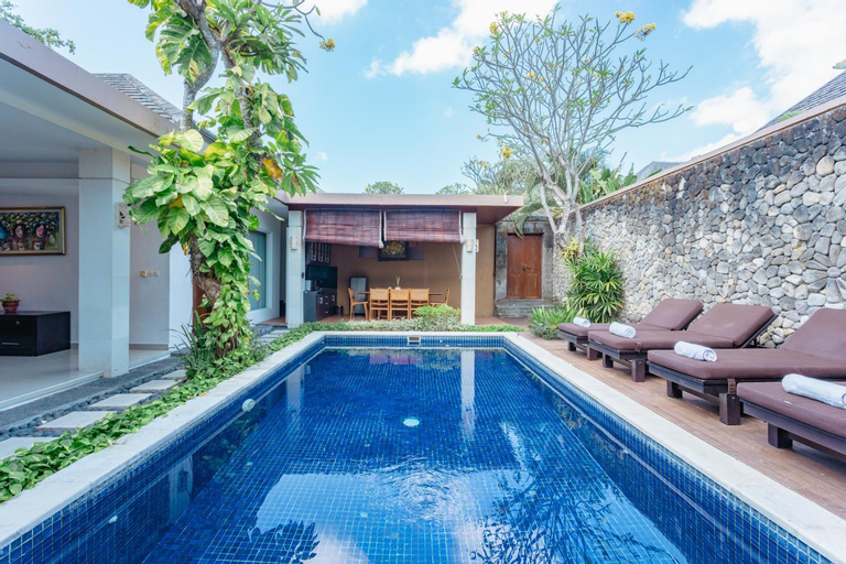 Swimming Pool 7