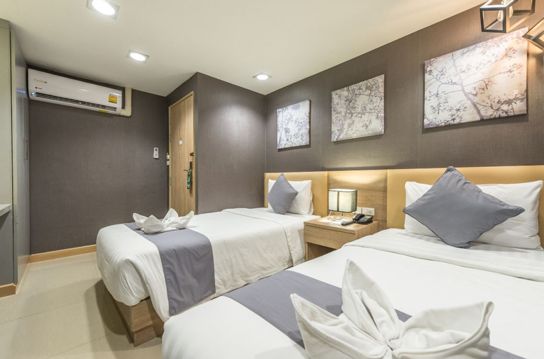 Bedroom 12