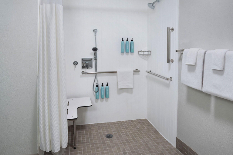 Bathroom 4, Courtyard New Haven Wallingford, New Haven