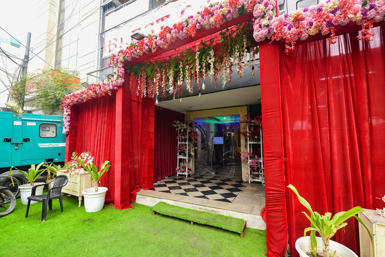 Exterior & Views 2, Fabhotel Prime Blest Park, Delhi