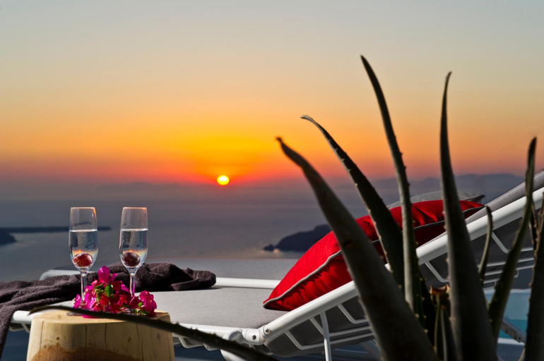 Others 2, Avista Suites, South Aegean