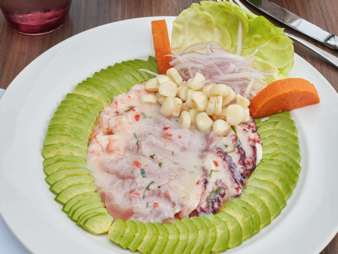 Food & Drinks 15