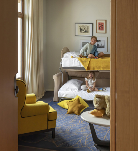 Bedroom 3, Hôtel Royal, Haute-Savoie