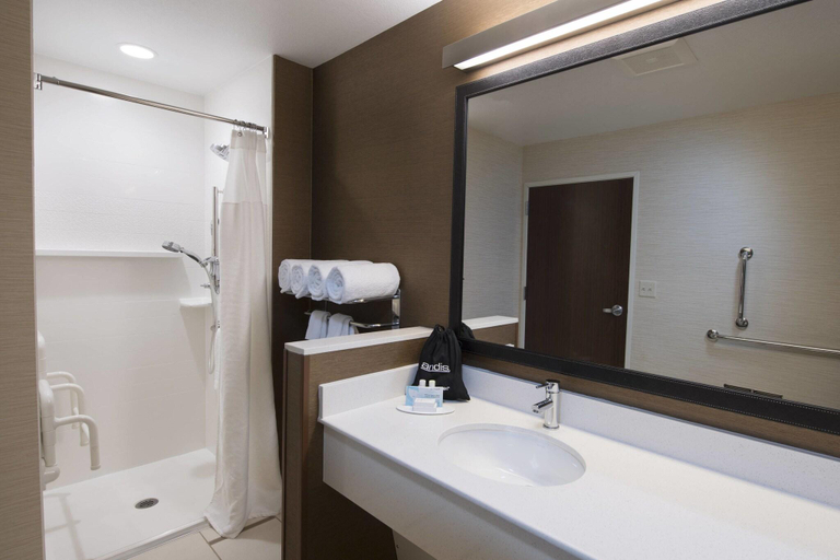 Bathroom 4, Fairfield Inn & Suites Scottsbluff, Scotts Bluff