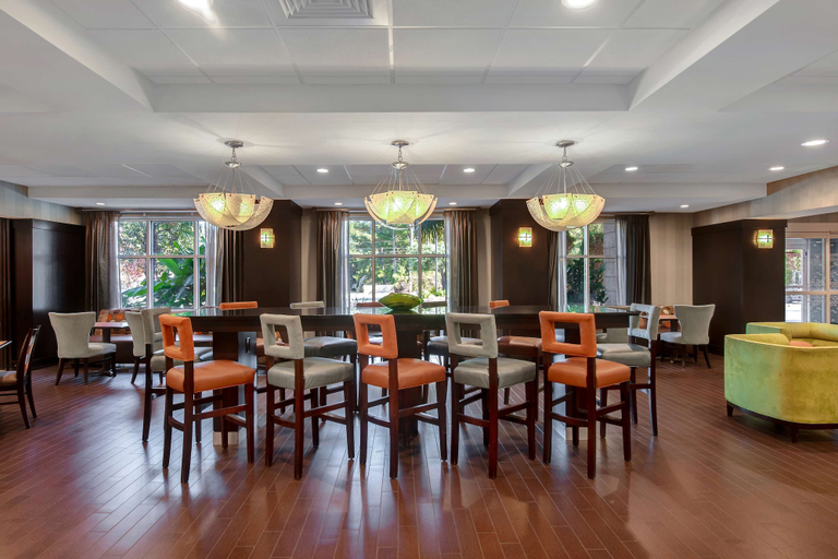 Food & Drinks 4, Hampton Inn Anderson/ Alliance Business Park, Anderson