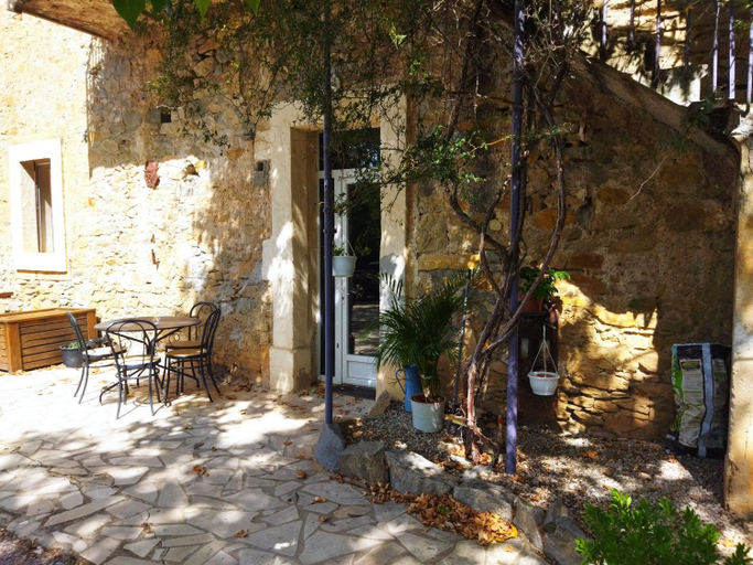 Others 4, Aur Blan - Les Pipistrelles, Aude