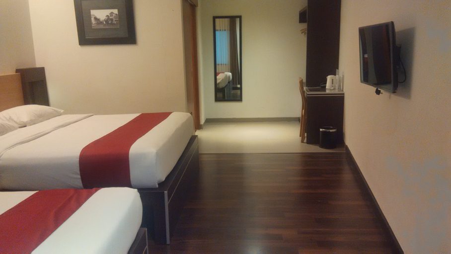 Bedroom 27