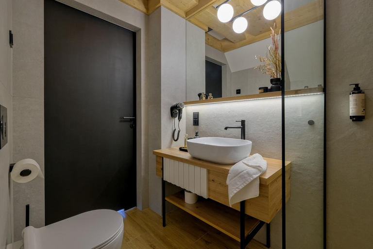 Bathroom 3, Osada Widokowa Koscielisko, Odkryj-Zakopane, Tatra