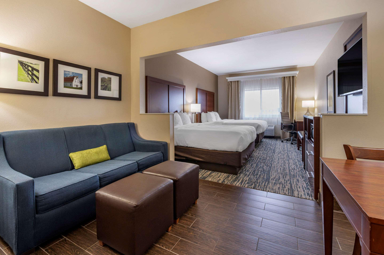 Bedroom 3, Comfort Suites Keeneland, Fayette