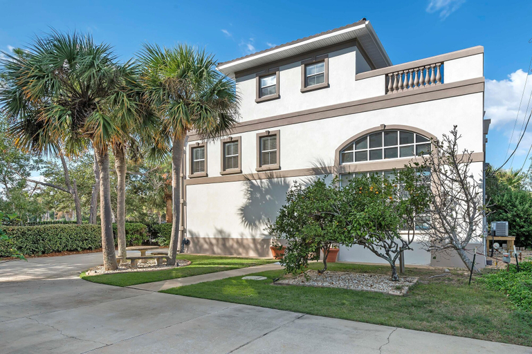 Exterior & Views 2, Bella Villa Guest Suite, Escambia
