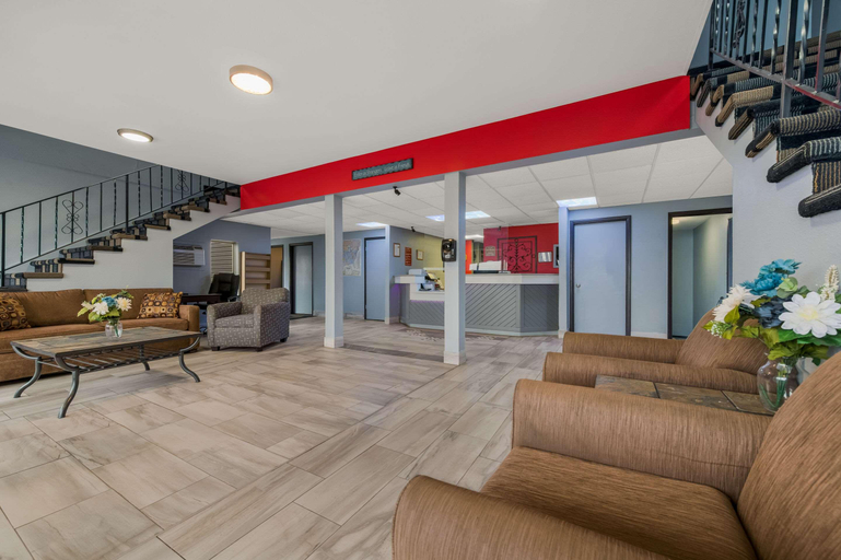 Public Area 2, Baymont by Wyndham Iron Mountain, Dickinson