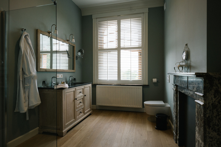 Bathroom 3, Villa Copis, Limburg