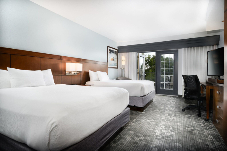 Bedroom 4, Courtyard By Marriott New Braunfels River Village, Comal