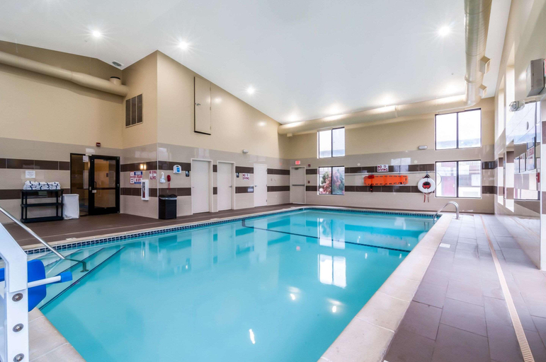 Sport & Beauty 4, Spark by Hilton Ann Arbor South, Washtenaw