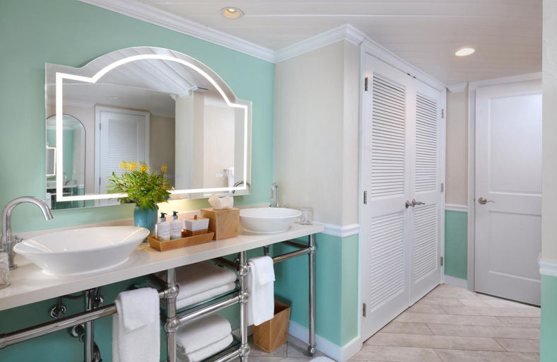 Bathroom 5, Ocean Key Resort & Spa, Monroe