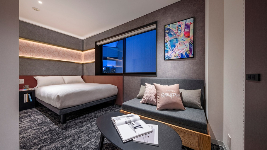 Bedroom 13