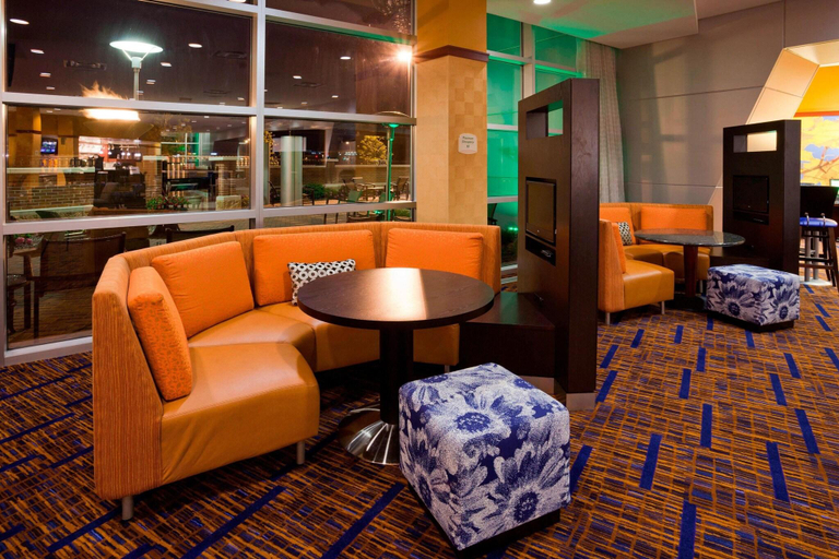 Public Area 2, Courtyard by Marriott Minneapolis Maple Grove/Arbor Lakes, Hennepin