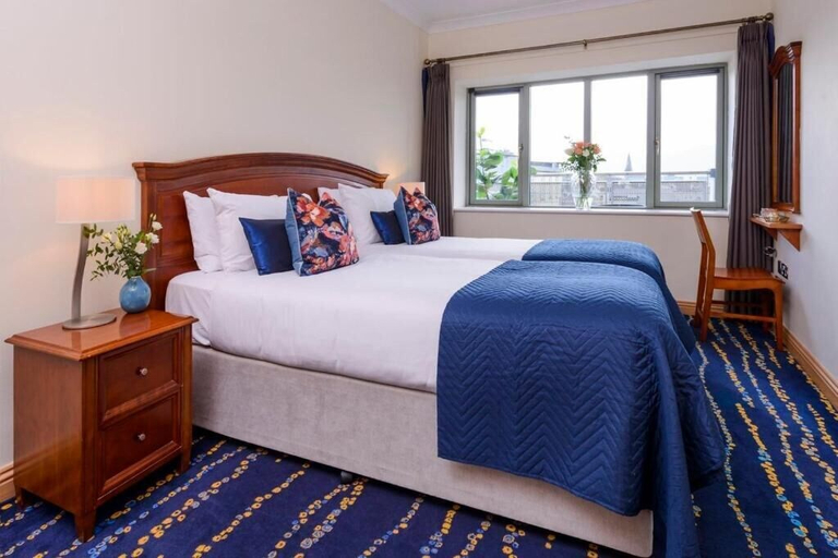 Bedroom 2, Park Place Apartments