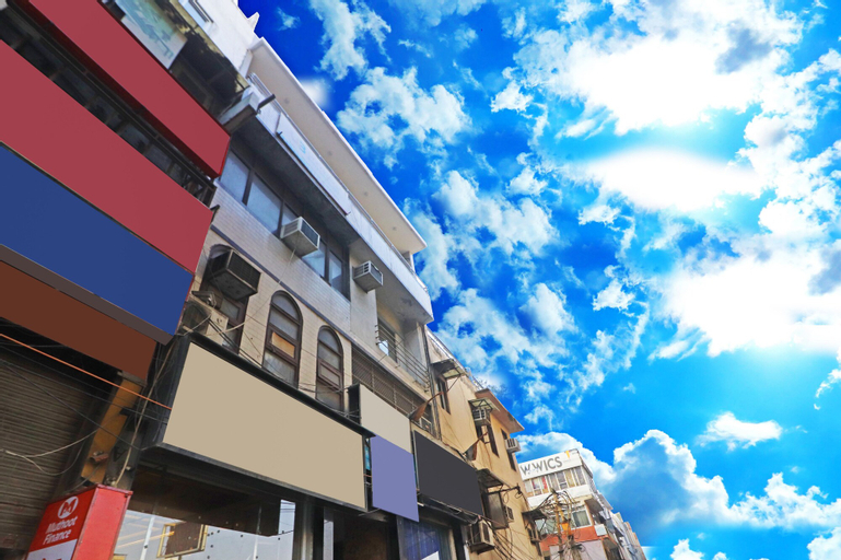 Exterior & Views 2, Twamev Rajouri garden by The Arrow, West