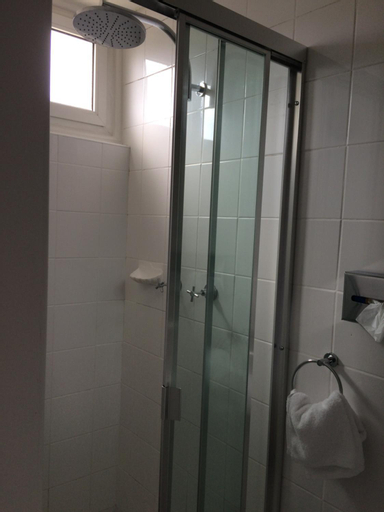 Bathroom 11