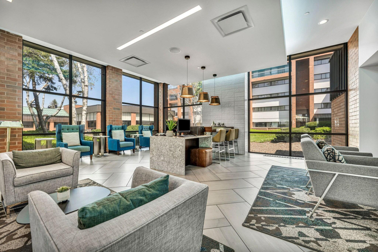 Public Area 2, Delta Hotels By Marriott Racine, Racine