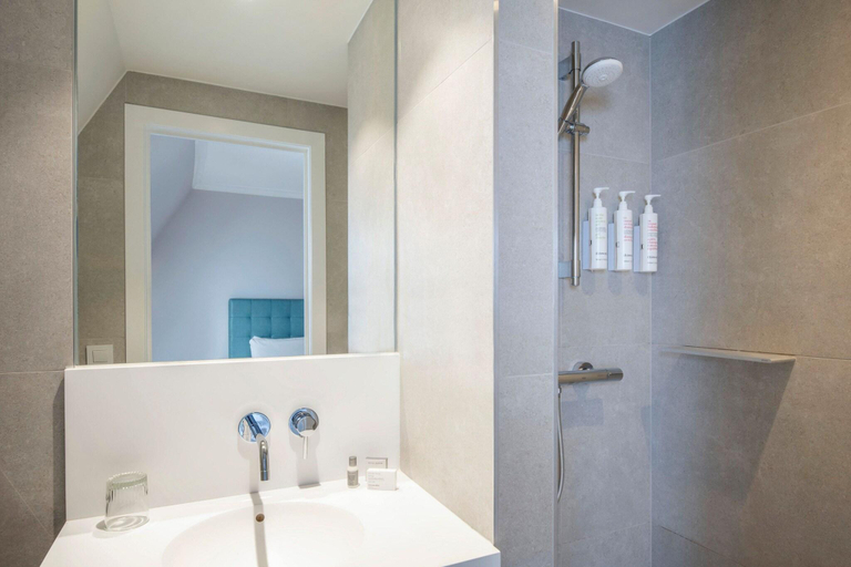 Bathroom 4, Marriott Executive Apartments European Quarter, Bruxelles